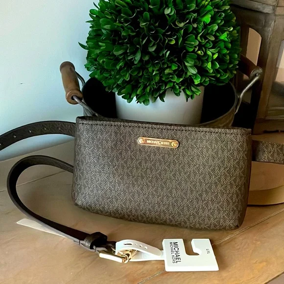 MICHAEL Michael Kors | Bags | Michael Kors Signature Belt  display picture 2